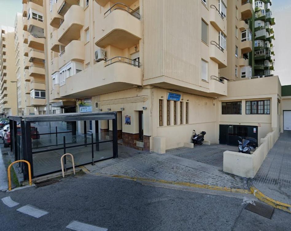 Apartamento Delfin Azul 2 Free Parking By Cadiz Time Exterior foto